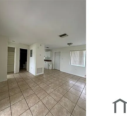 230 SW 47th Ter #1 — Photo 7