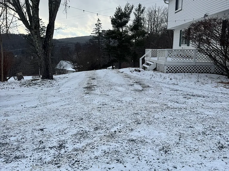 Rhodes Rd — Photo 17