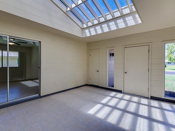 4th image of 10410 W El Capitan Cir