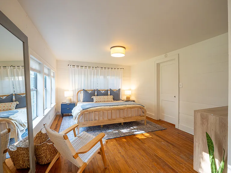 1609 Nickerson St — Photo 14