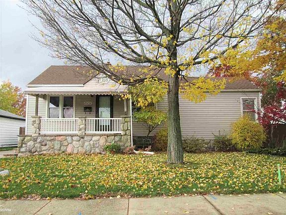 2nd image of 25759 Leach St