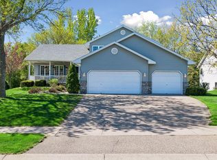 15722 Crystal Path, Rosemount, MN 55068
