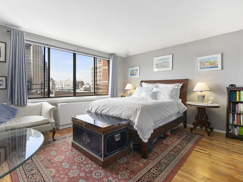 1st image of 252 W 17th St APT 6A
