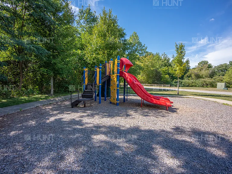 Hanscom Family Housing — Photo 19