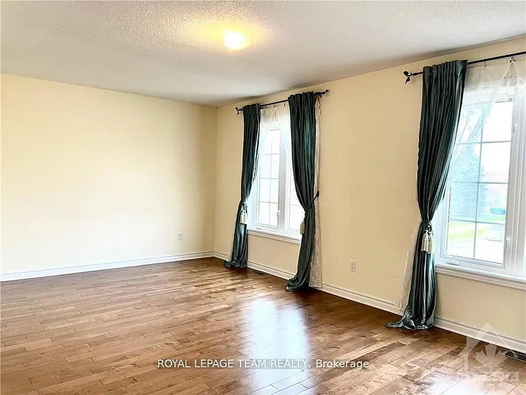 39 Bellrock Dr — Photo 15