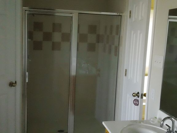 4th image of 4712 Shumard Dr