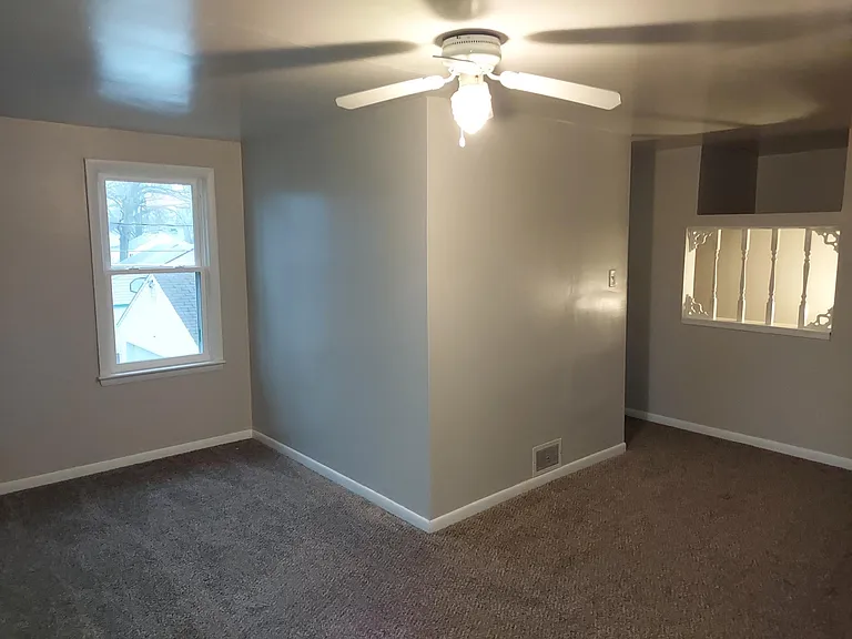 2426 Vance Ave — Photo 17