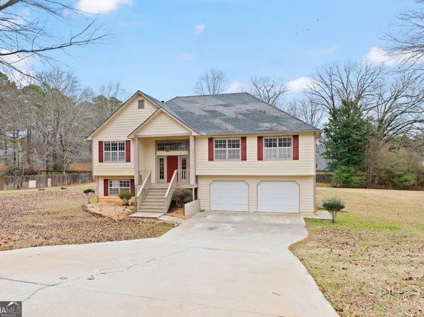 384 Chateauguay Dr, Ellenwood, GA 30294