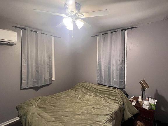 3rd image of 4259 Barnwell Ave