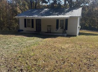 1645 Liberty Rd, Camden, TN 38320