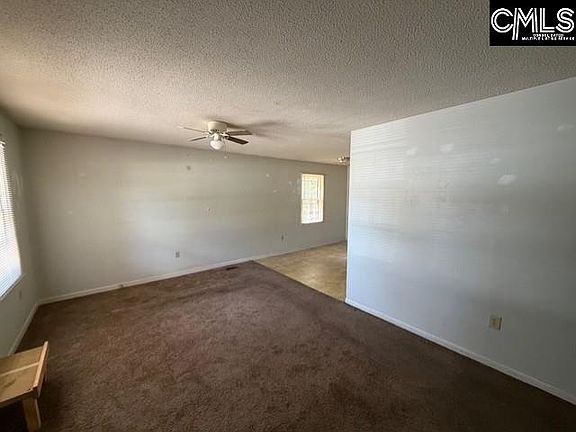 3rd image of 2128 Glenn Rd