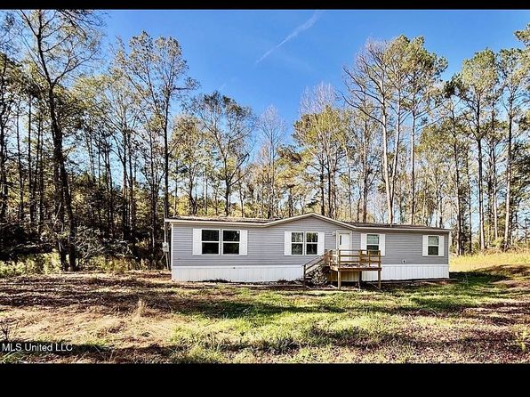 1033 Spike Ln