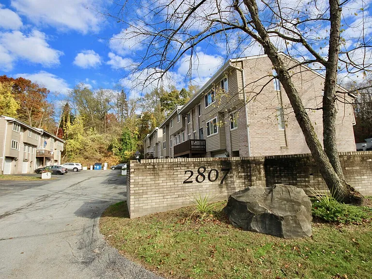 2807 Lincoln Way — Photo 11