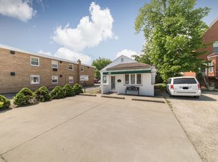 417 W Talcott Rd, Park Ridge, IL 60068
