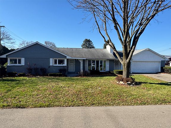 2nd image of 124 Eldredge Dr