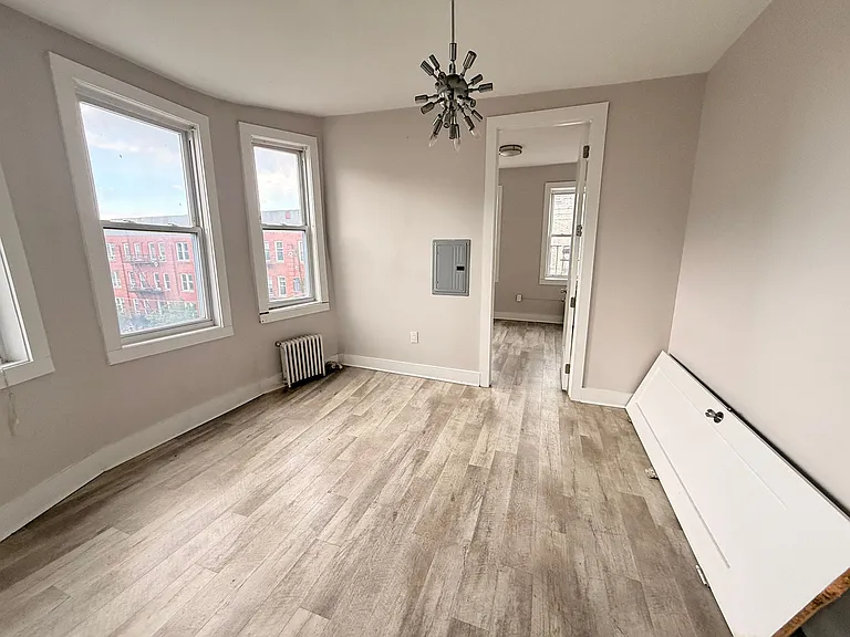 303 58th St #15E — Photo 7