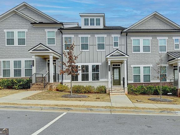 2nd image of 2689 Richmond Row Dr