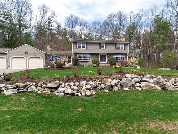 2nd image of 74 Wayside Inn Rd