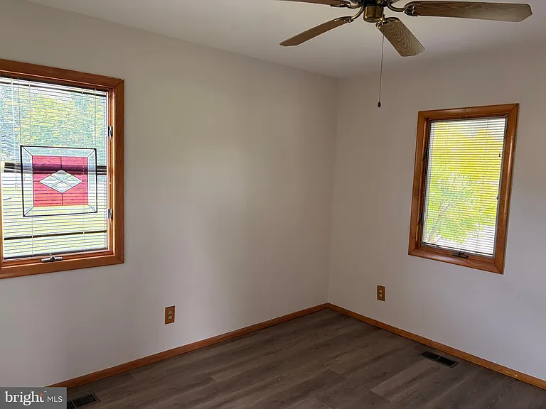 31 Fairmount Dr — Photo 16