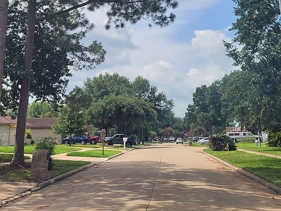 5th image of 4427 Autumn Meadows Dr