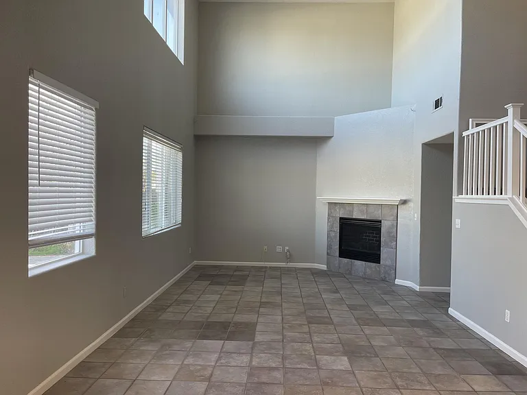 4117 Rogers Canyon Rd — Photo 4