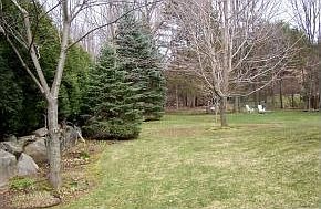 2nd image of 16 Sandy Point Rd