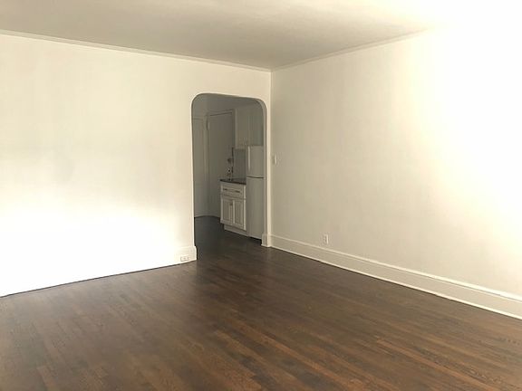 5th image of 59 E 79th St #5A2