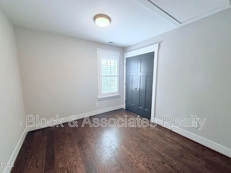 1023 Brighton Rd — Photo 7