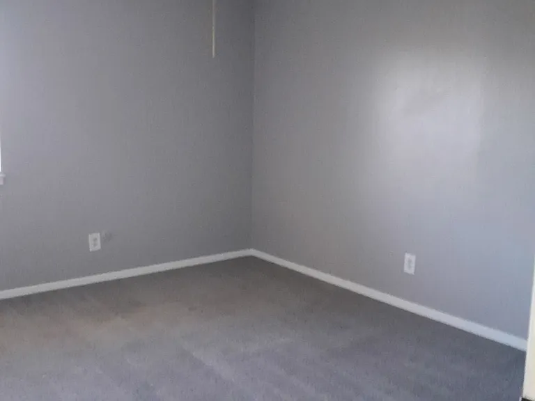 Saddle Ridge Apartments — Photo 43