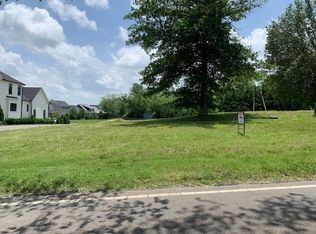 1056 Carlisle Ln, Franklin, TN 37064