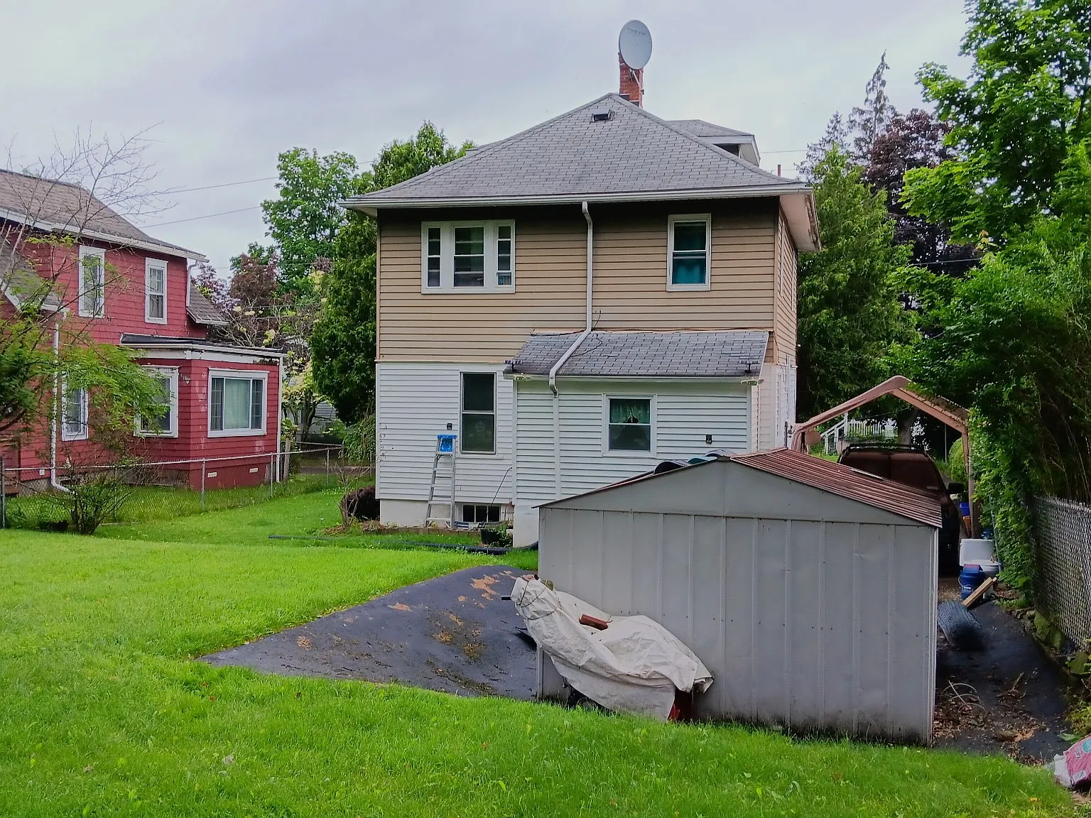 3 bed, 2.5 bath, 1344 sqft, $1,700 — Photo 3