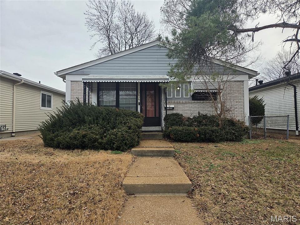 1st image of 2636 Hereford St