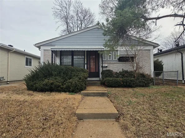 2636 Hereford St, Saint Louis, MO 63139