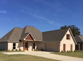 418 Bullock Cir, Richland, MS 39218