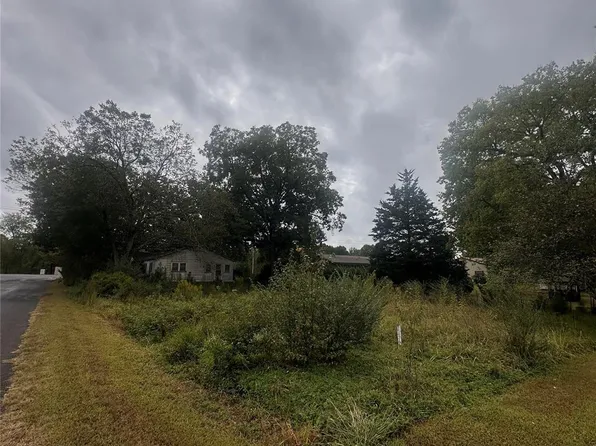 2540 W State Highway 10, Hickory, NC 28602