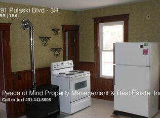 291 Pulaski Blvd APT 3R, Bellingham, MA 02019