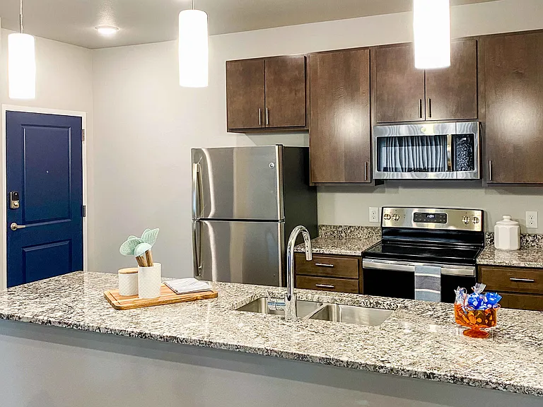 Latitude 41 — Photo 75
