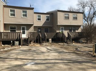 770 Grand Blvd APT 4, Evansdale, IA 50707