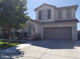 1633 Topiary Dr, Manteca, CA