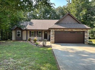 300 Faye Cir, Easley, SC 29640