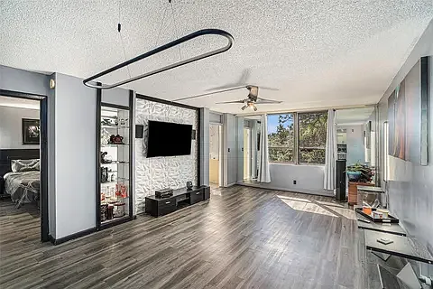 2900 Cove Cay Dr — Photo 14