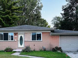 4224 Frazho Rd, Warren, MI 48091