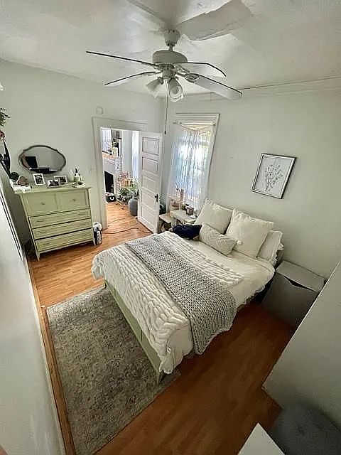 1st image of 5718 Ellsworth Ave APT 3