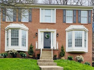 61 Colony Oaks Dr, Pittsburgh, PA 15209