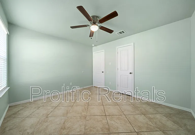 3410 Cottonpatch Dr — Photo 17