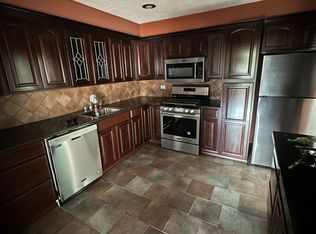 73-16 73rd St #2, Ridgewood, NY 11385