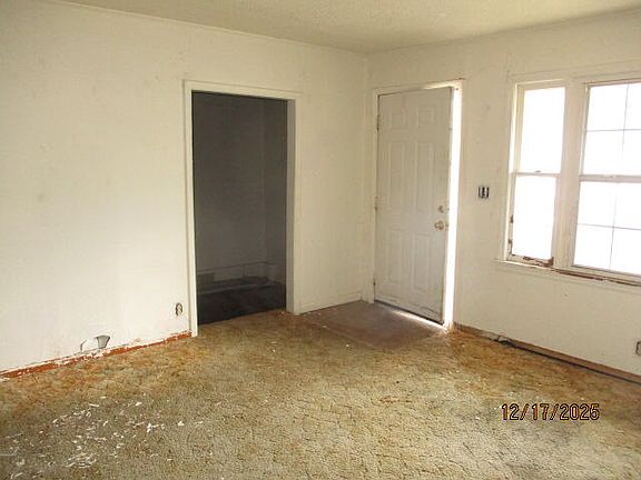 5th image of 817 J St NW