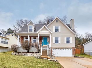 1544 Prehistoric Hill Dr, Imperial, MO 63052