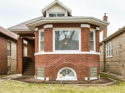 8316 S Aberdeen St, Chicago, IL, 60620