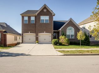 4032 Mooncoin Way, Lexington, KY 40515